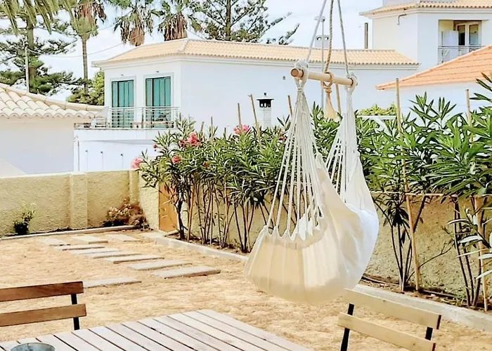 Tree House בית נופש פורטו סנטו